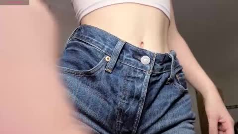 My name is Alice find out about me in the Fansly  online show from 01/11/26, 06:18