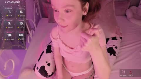 Snapshot of alice_kinky_girl chatting on 02/13/26, 03:57 Alice online show from 02/13/26, 03:57