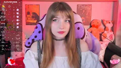 Snapshot of alice_langley chatting on 12/07/24, 12:24 Alice 3 online show from 12/07/24, 12:24