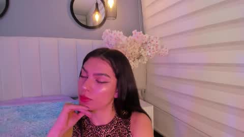 Snapshot of alice_lodge chatting on 10/18/25, 03:42 alice_lodge online show from 10/18/25, 03:42