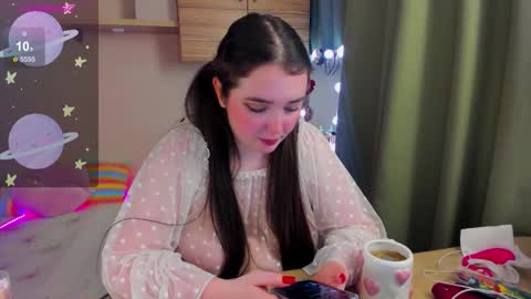 Snapshot of alice_next_door_ chatting on 01/13/26, 02:55 Alice online show from 01/13/26, 02:55