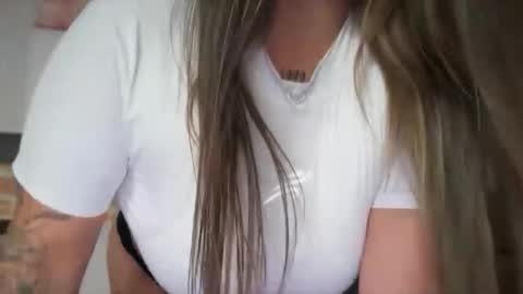 Snapshot of alice_perverse chatting on 04/21/26, 03:02 alice_perverse online show from 04/21/26, 03:02