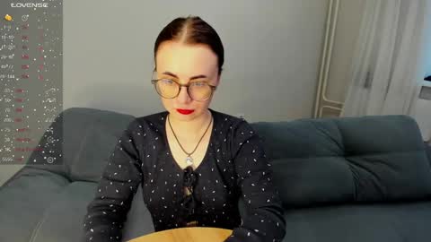 Alice online show from 03/06/26, 02:08