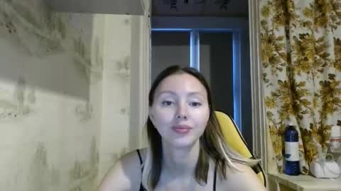 Alice smiles online show from 02/17/26, 05:15