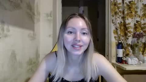 Alice smiles online show from 03/18/26, 10:57