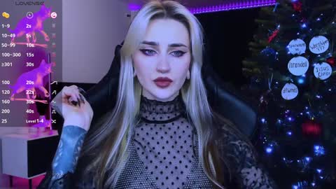 Snapshot of alice_specter chatting on 12/24/24, 07:44 Alice online show from 12/24/24, 07:44