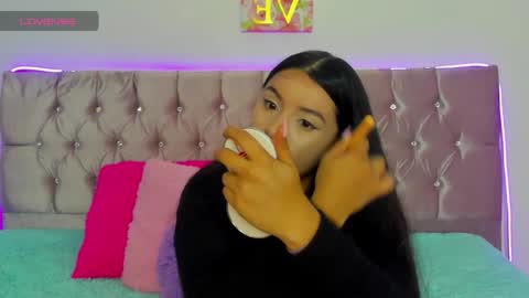 alice_summer1 online show from 03/08/26, 10:57