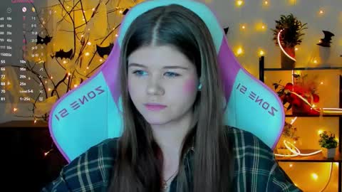 Alice online show from 10/28/25, 11:07