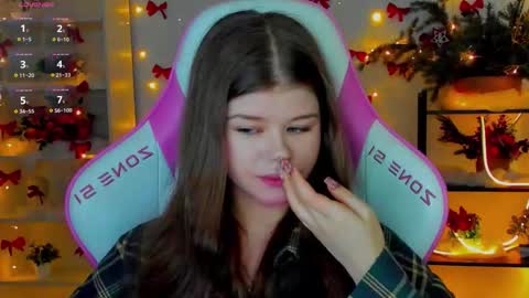 Alice online show from 12/17/25, 10:10