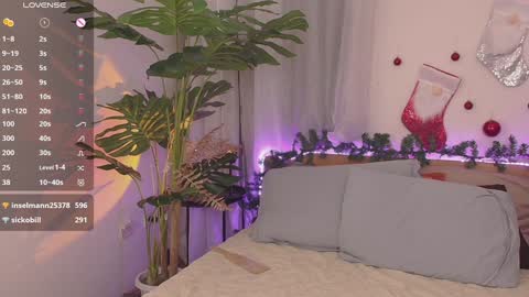 Snapshot of alice_walters chatting on 01/11/25, 11:13 Alice online show from 01/11/25, 11:13