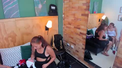 Alice and Asia online show from 12/03/25, 07:01