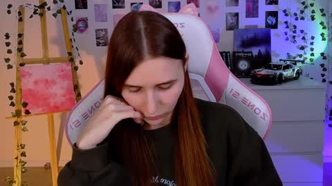 alicecharmy online show from 02/05/25, 01:11