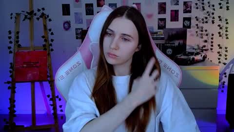 alicecharmy online show from 10/18/25, 05:32