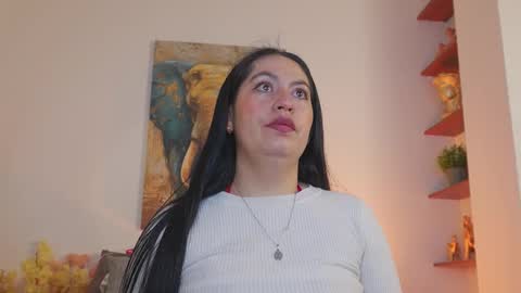 Alice Corner online show from 12/17/25, 12:11