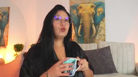 Snapshot of alicecorner chatting on 07/23/26, 12:03 Alice Corner online show from 07/23/26, 12:03
