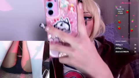 Snapshot of alicedang3r chatting on 03/07/25, 07:30 Alice  online show from 03/07/25, 07:30