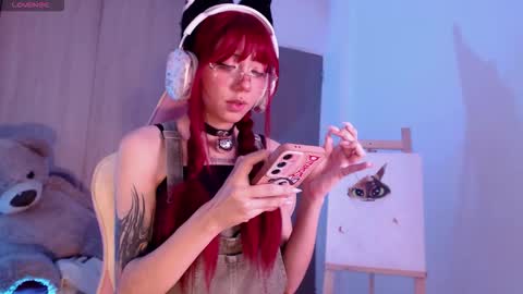 Snapshot of alicedang3r chatting on 10/17/25, 05:10 Alice  online show from 10/17/25, 05:10