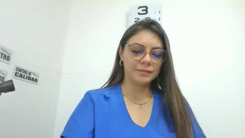 Snapshot of alicee16 chatting on 01/10/25, 10:25 alicee16 online show from 01/10/25, 10:25