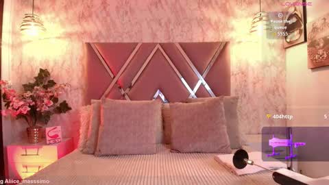  Aliice online show from 10/07/25, 07:11