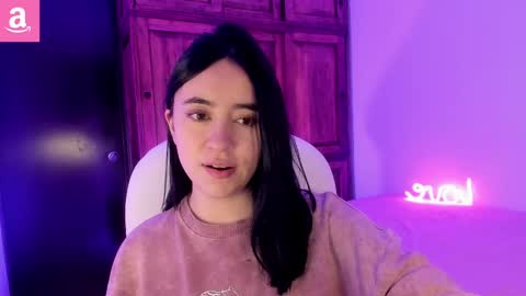 Snapshot of alicee_2 chatting on 03/03/25, 08:11 Aliceee  ..   97YP9VWGZHrefnav wishlist lists 1 online show from 03/03/25, 08:11