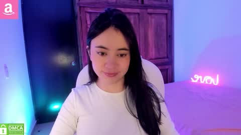 Snapshot of alicee_2 chatting on 09/10/25, 10:59 Aliceee  ..   97YP9VWGZHrefnav wishlist lists 1 online show from 09/10/25, 10:59