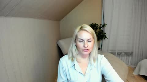 Alicee online show from 01/14/25, 07:32