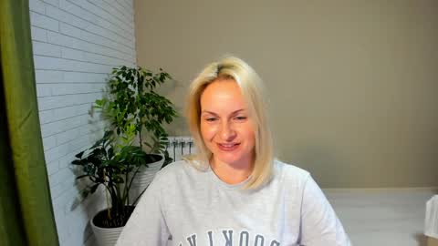 Alicee online show from 01/26/25, 06:37