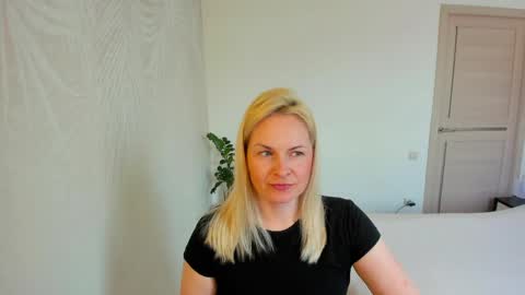 Alicee online show from 03/30/26, 08:37