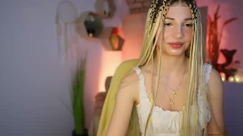 Alicee Kiss online show from 12/28/24, 07:54