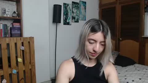 Snapshot of alicee_logan_ chatting on 07/19/26, 01:31 alicee_logan_ online show from 07/19/26, 01:31