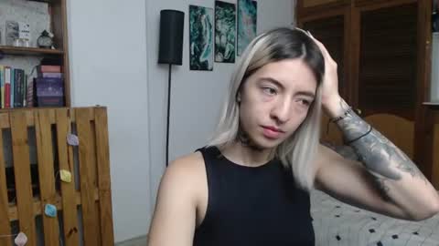Snapshot of alicee_logan_ chatting on 07/21/26, 01:08 alicee_logan_ online show from 07/21/26, 01:08