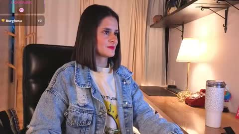 Aleja  online show from 12/05/25, 11:08