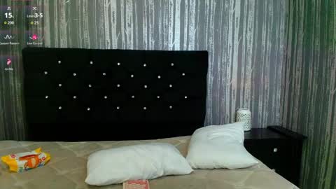 alicee_moonn online show from 04/11/26, 06:56