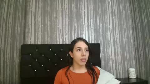 alicee_moonn online show from 05/23/26, 06:56