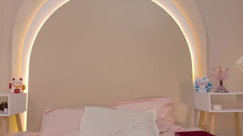 alice online show from 03/27/26, 06:18