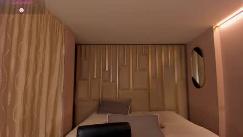 Alice online show from 04/19/26, 06:10