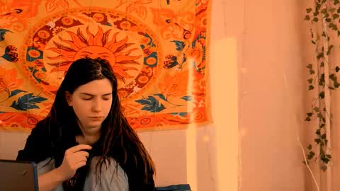 Alice online show from 03/24/26, 05:01