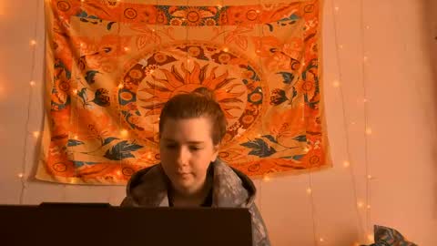 Alice online show from 04/17/26, 06:05