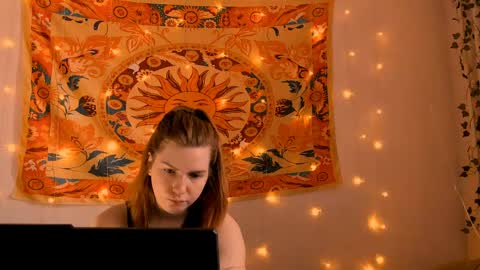 Alice online show from 04/18/26, 05:55