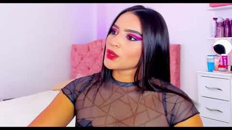 Snapshot of alicekiing_ chatting on 01/21/25, 03:04  ALICEKIING online show from 01/21/25, 03:04