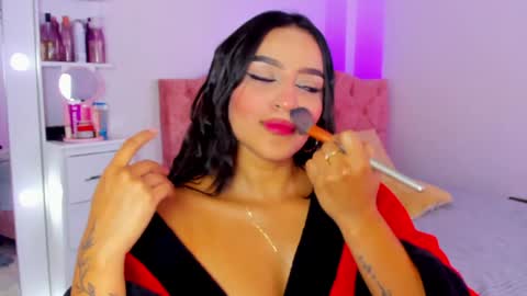 Snapshot of alicekiing_ chatting on 01/26/25, 10:23  ALICEKIING online show from 01/26/25, 10:23