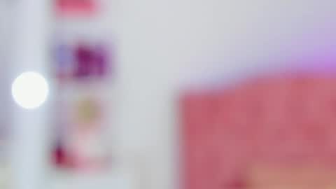 Snapshot of alicekiing_ chatting on 02/20/25, 07:45  ALICEKIING online show from 02/20/25, 07:45