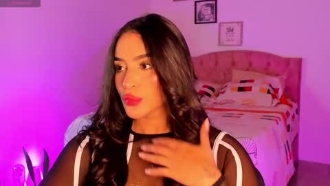 Snapshot of alicekiing_ chatting on 10/04/25, 03:04  ALICEKIING online show from 10/04/25, 03:04