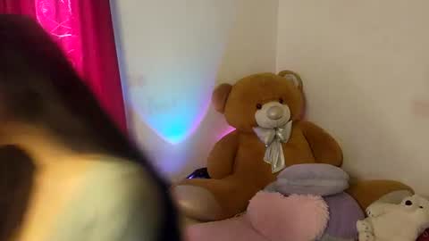 Alicekingdom online show from 06/30/26, 08:32