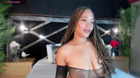 Snapshot of alicekings_ chatting on 10/28/25, 04:27 Alice  online show from 10/28/25, 04:27