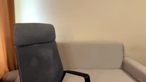 alicekollt online show from 10/02/25, 08:21