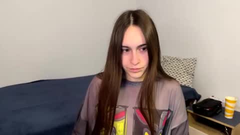 alicekollt online show from 04/17/26, 08:34