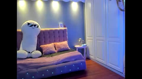 Alice online show from 03/06/26, 01:18