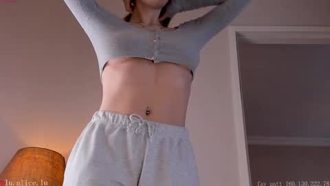 Elle online show from 02/23/25, 03:29