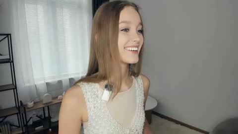 Serena online show from 11/05/25, 08:14